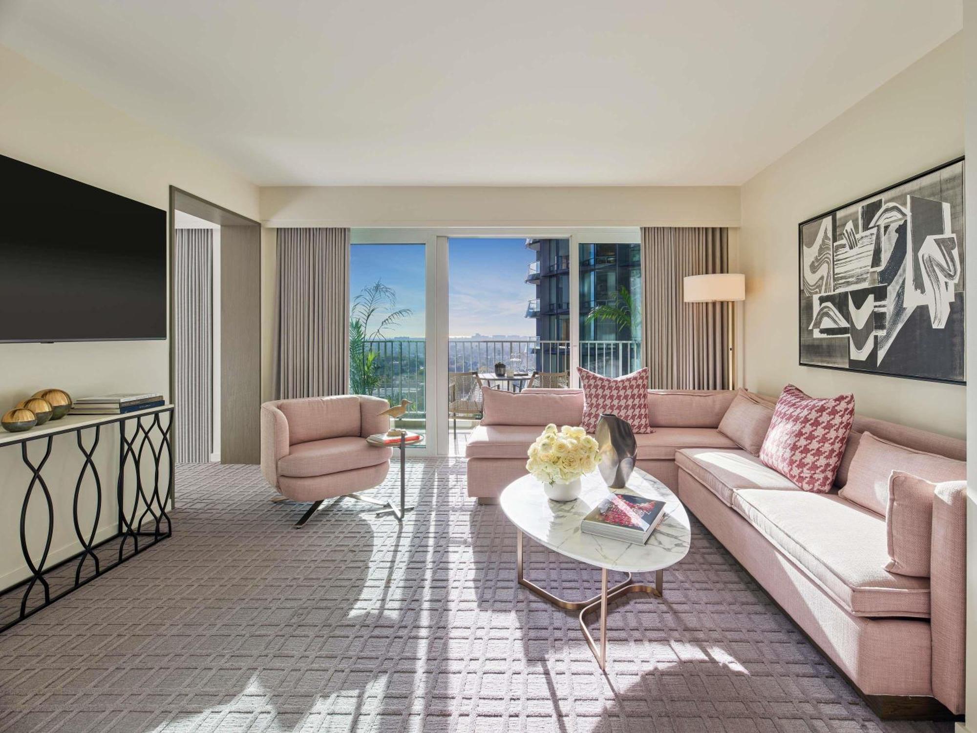 Fairmont Century Plaza Angeles